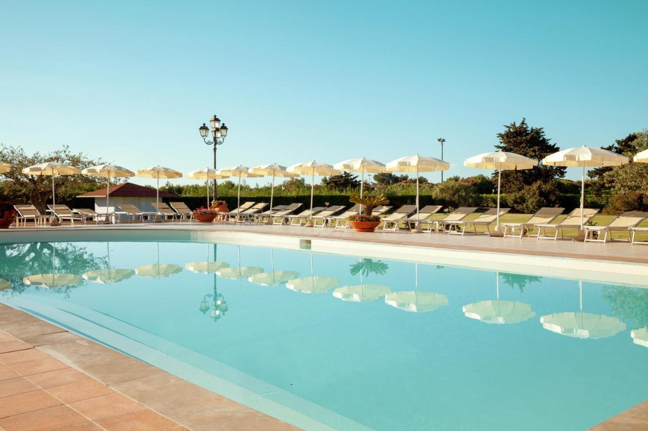 Marina di Orosei Sentido Orosei Beach מראה חיצוני תמונה
